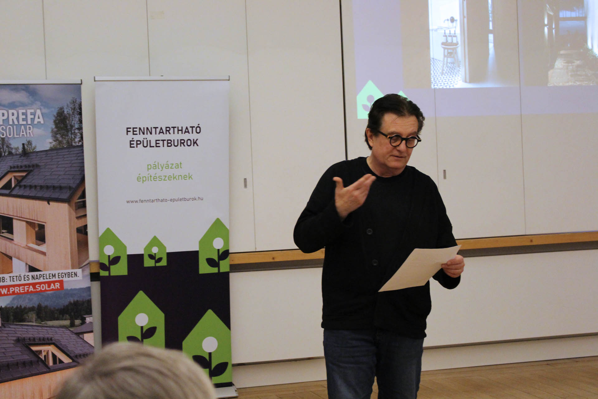 Dr. Kiss Gyula prof.habil DLA a zsűri tagja